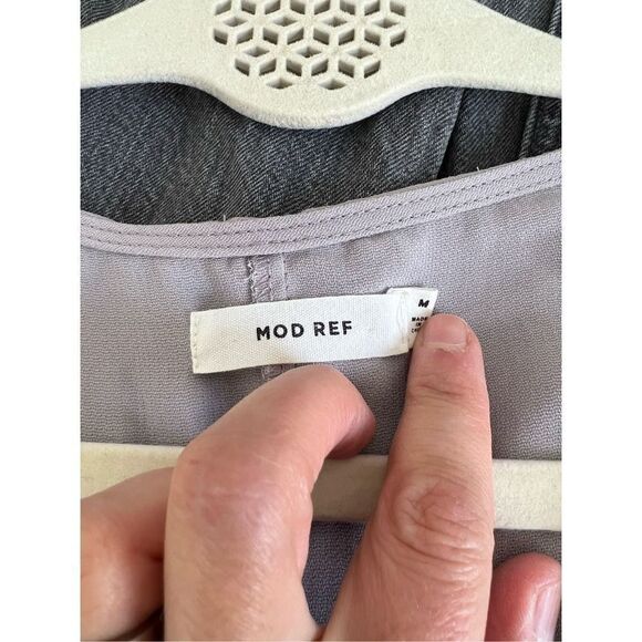 Mod Ref light gray wrap maxi dress w/ deep v-neck  and short sleeves M - Picture 3 of 5